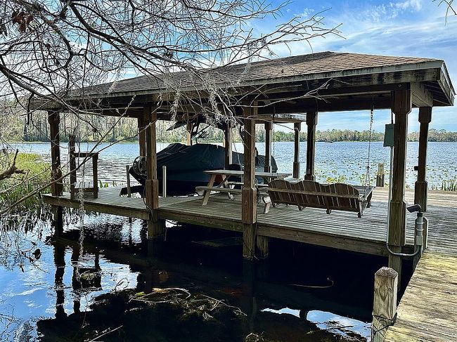 Image of 2750 Lee Shore Loop