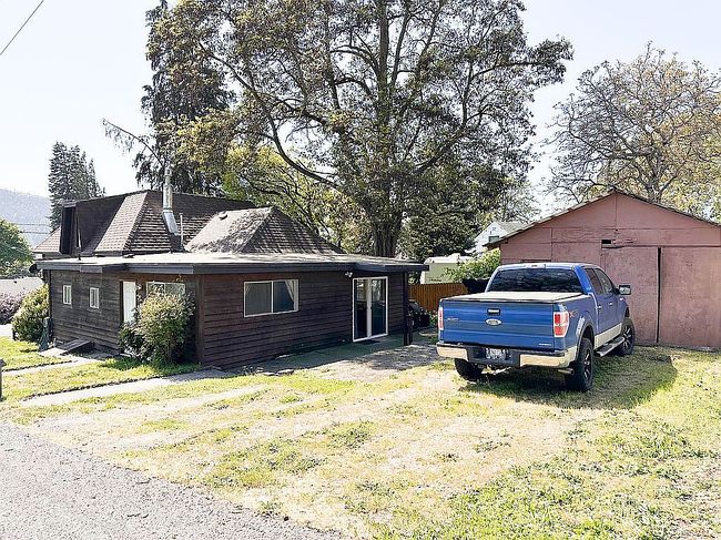 Image of 120 E Franklin St