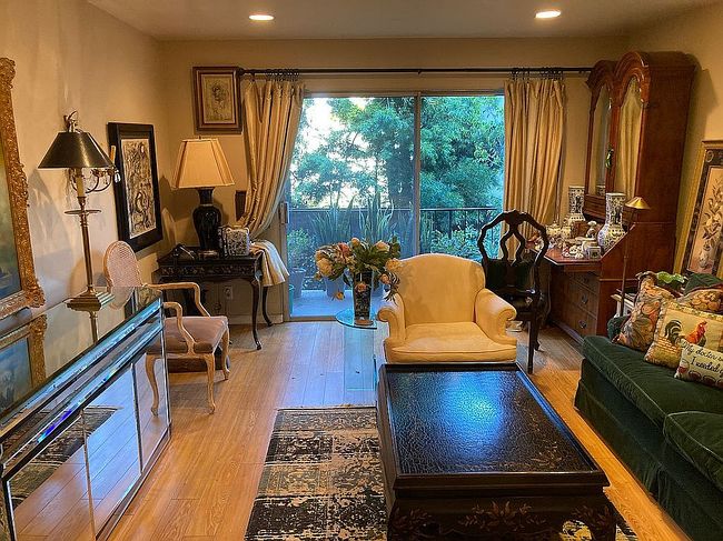Image of 532 N Rossmore Ave Apt 209