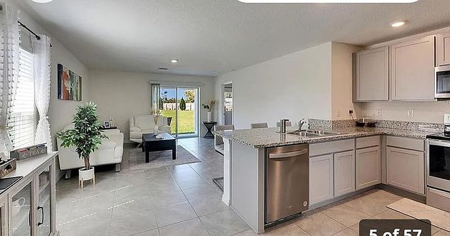 Image of 5842 Silver Moonlight Dr