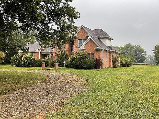 2402 Pembroke Rd, Hopkinsville, KY