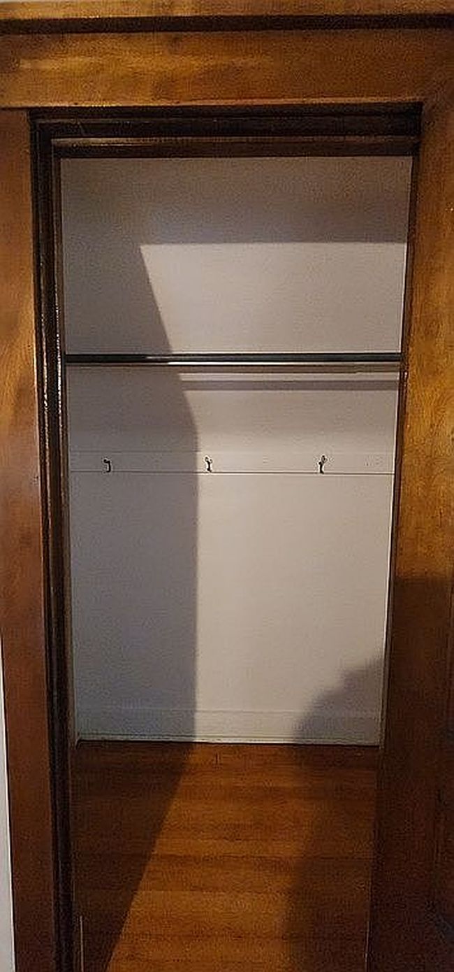 Image of 4712 W 8th St