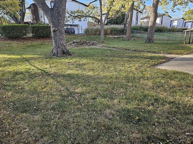 Image of 6632 Ballentine Dr