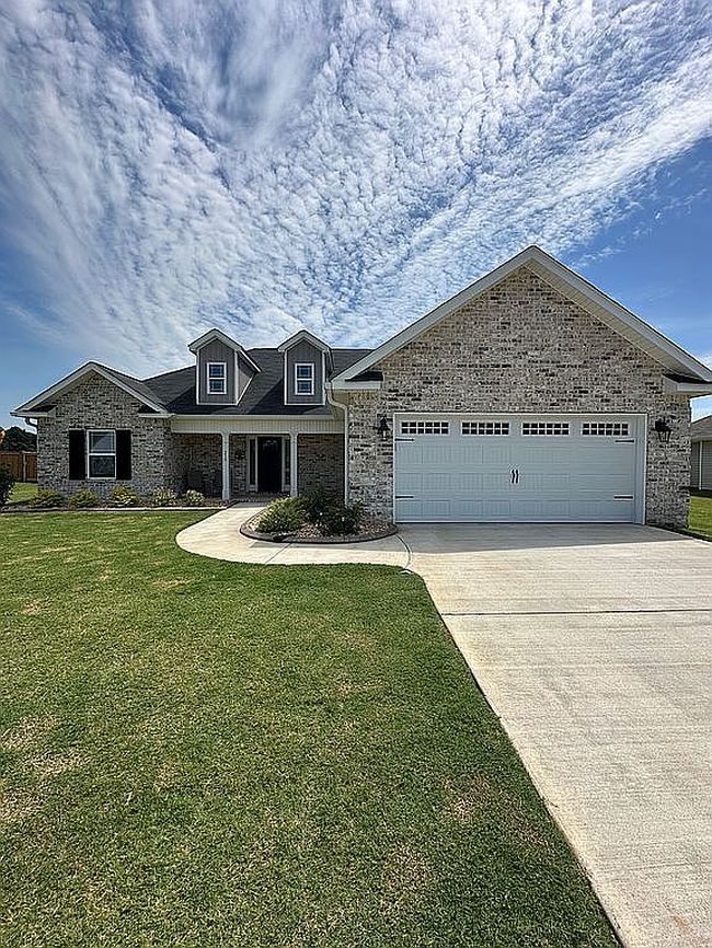 Photo of 219 Overton Dr
