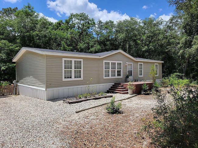 Preview of property located at 5289 Se 3rd Ln