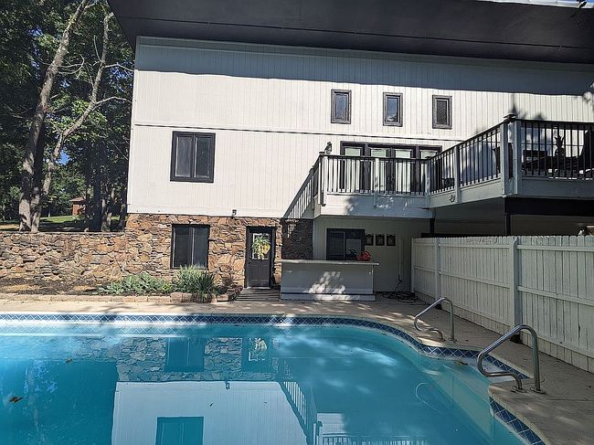 Preview of property located at 342 Drawbridge Trce