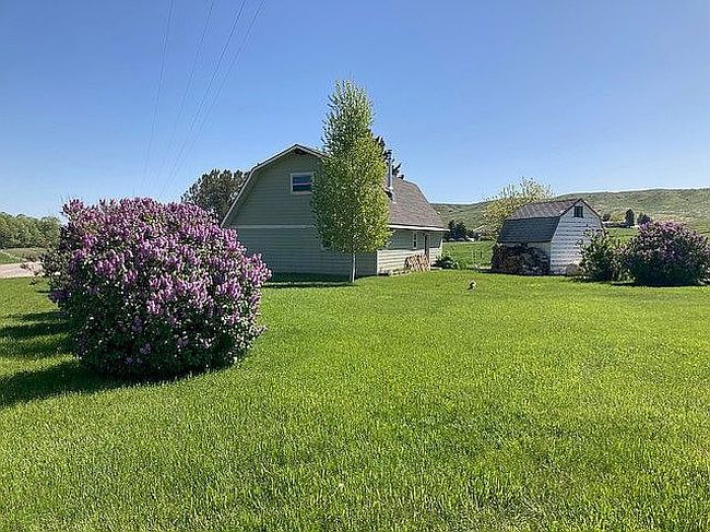 Photo of 8500 Camp Creek Rd, Manhattan, MT
