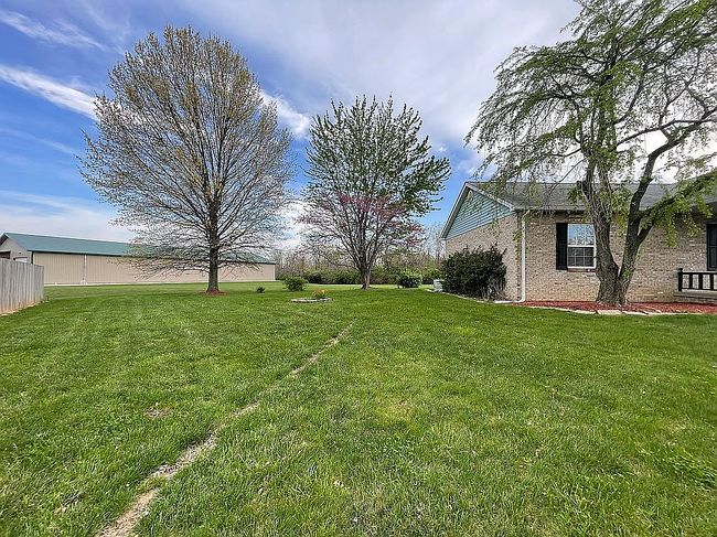 Image of 112 W Harrisonville Dr