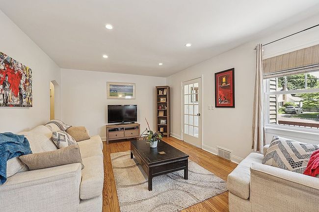 Image of 412 Shannon Ct