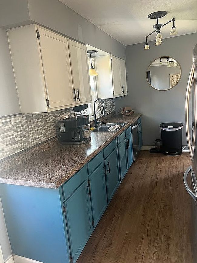 Photo of 6675 Nw 5th St, Des Moines, IA
