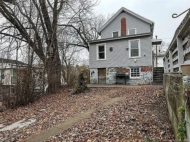 Photo of 9 Reynolds St, Norwich, CT
