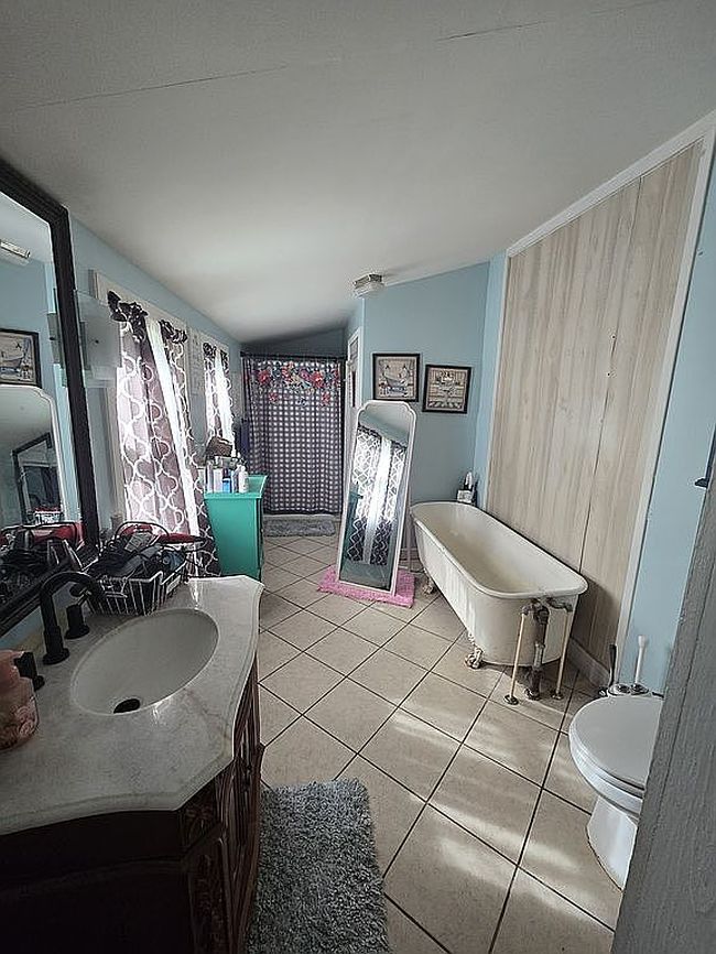 Photo of 11485 Highway 145 S, Shubuta, MS
