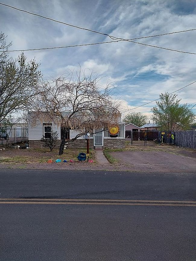 Image of 805 Granada St
