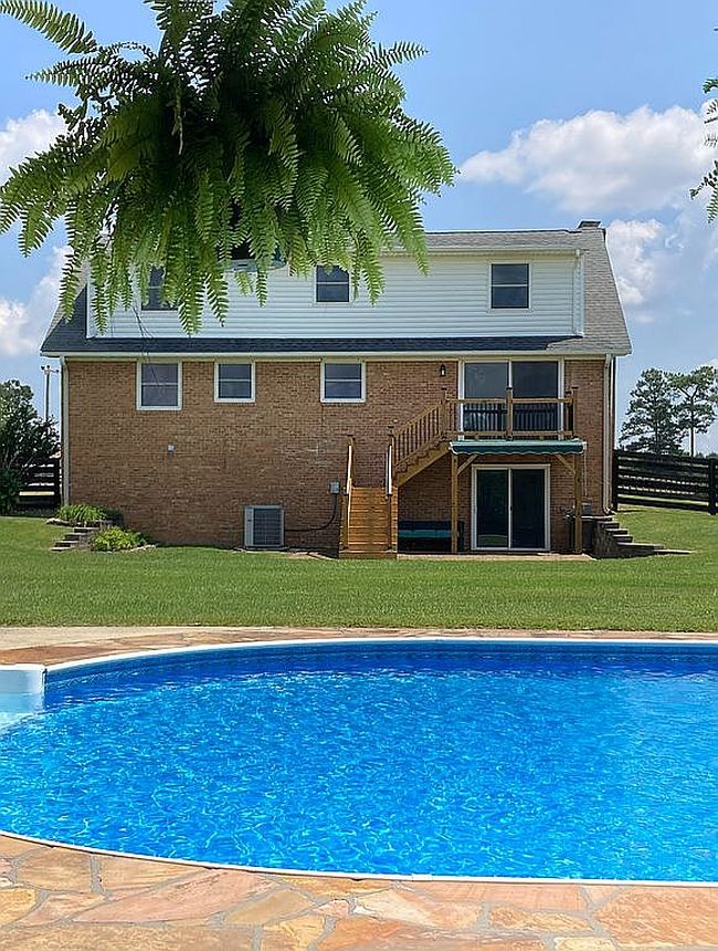 Photo of 578 Atkins Rd