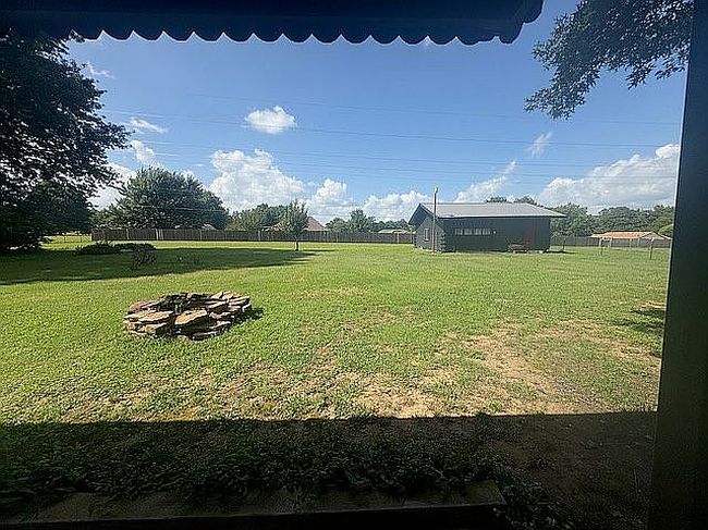 Photo of 1819 Oak Knl, Sperry, OK