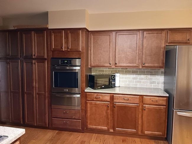 Photo of 3300 Caroline Dr, Joliet, IL