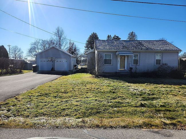 Photo of 2022 Shadyside Dr, Hermitage, PA