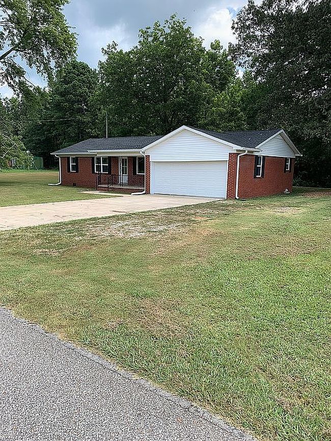 Photo of 5870 Chestnut Bluff Rd