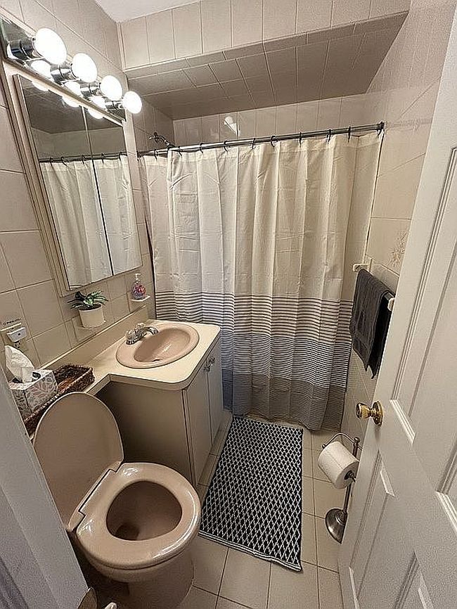 Photo of 2 Fowler Ave Apt 207, Lynbrook, NY