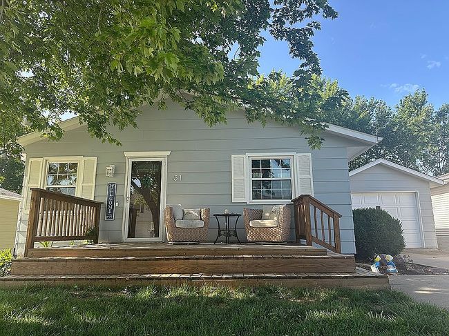 Photo of 51 Brook Cir, Pella, IA
