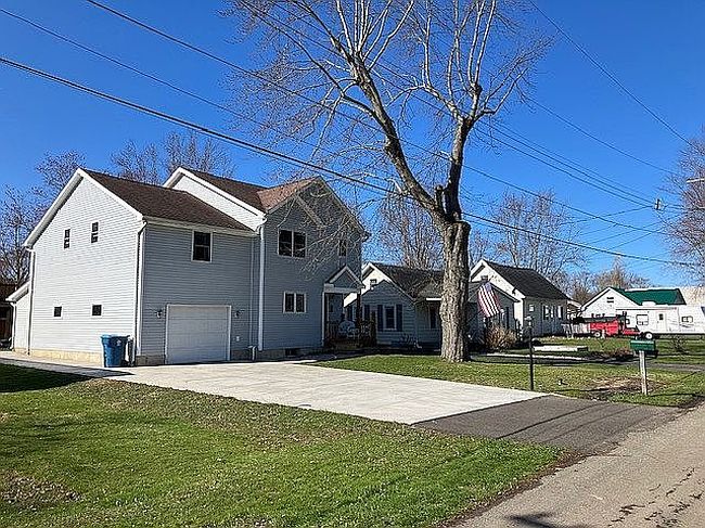 Image of 455 Roat Dr