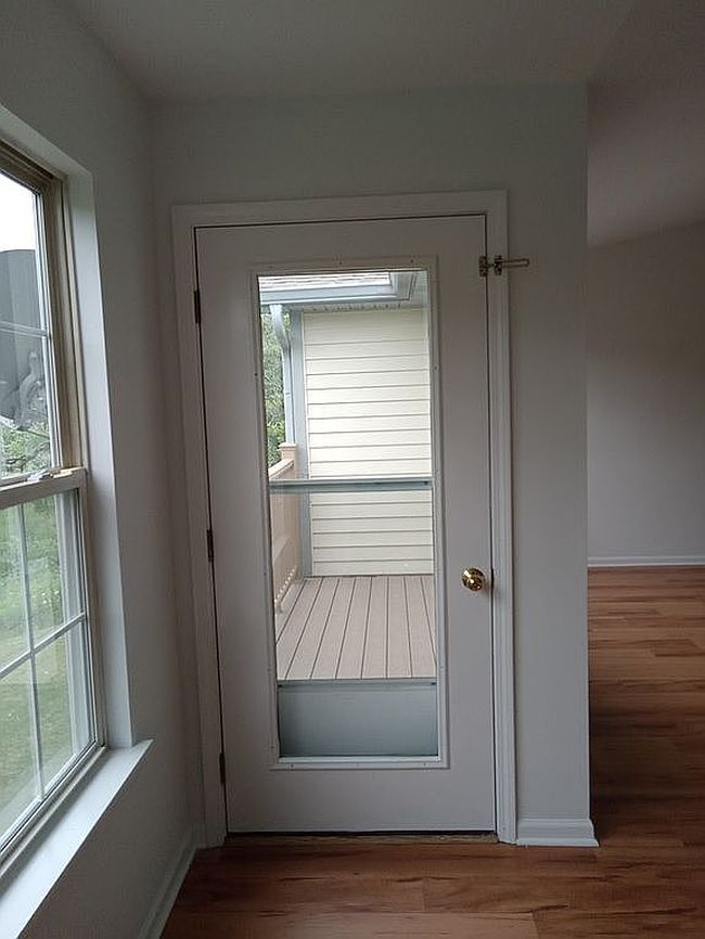Photo of 1057 N Village Dr Unit 3, Round Lake Beach, IL
