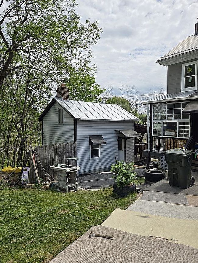 Preview of property located at 4631 E Prospect Rd