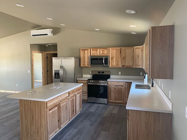 Photo of 471 Lower Deep Creek Rd, Townsend, MT