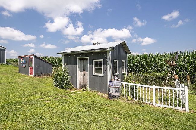Photo of 4586 560th St Se, Iowa City, IA