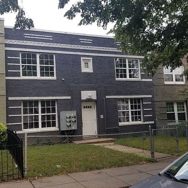 Preview of property located at 1813 I St Ne