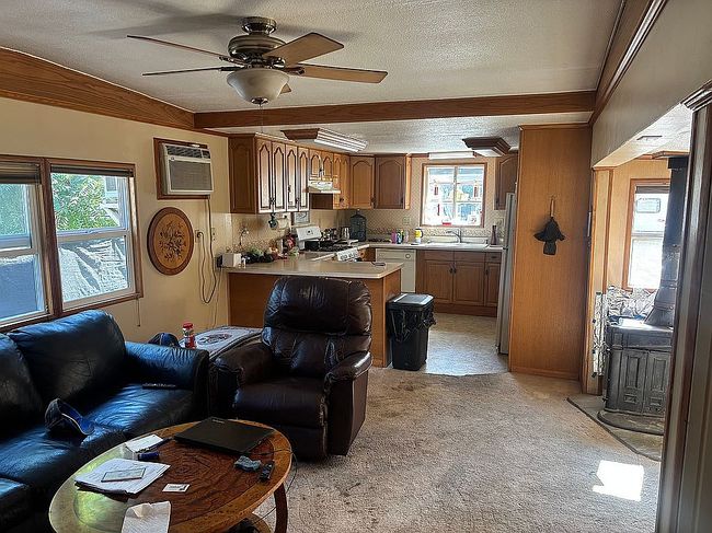 Photo of 14900 Oakvale Rd #D-15, Escondido, CA