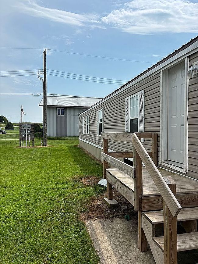 Additional photo 1 of property located at 404 Wadena Rd Lot 207