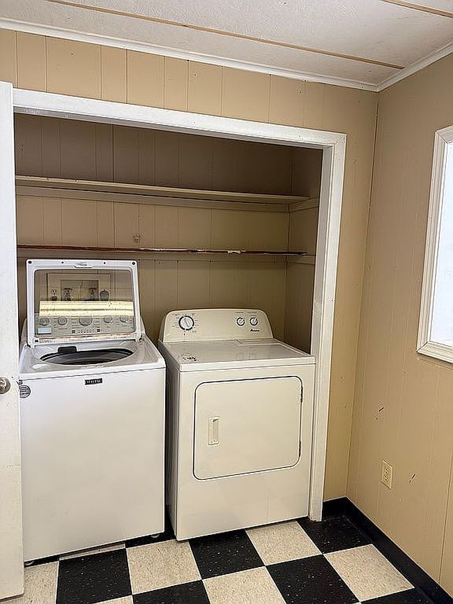 Photo of 3785 Louise Dr, Lauderdale, MS