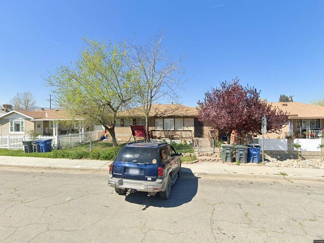 Photo of 411 Tyler St, Taft, CA