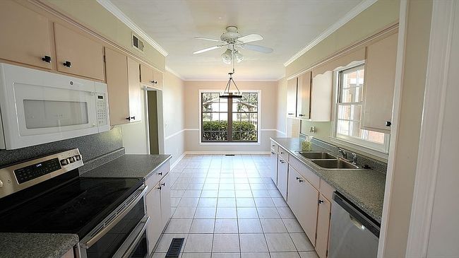 Image of 15 Reynolds Rd