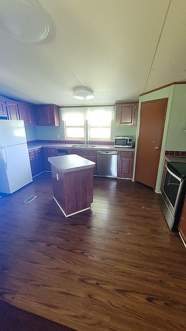 Image of 133 Merlin Ln
