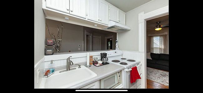 Photo of 669 19th St, Des Moines, IA