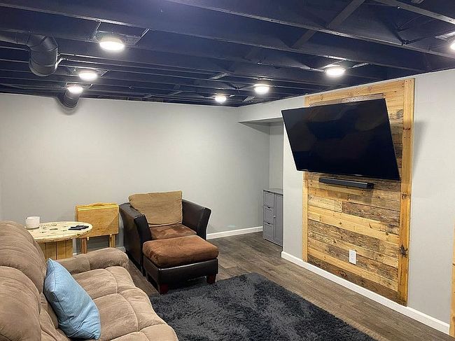 Additional photo 2 of property located at 2526 Patrick Henry St