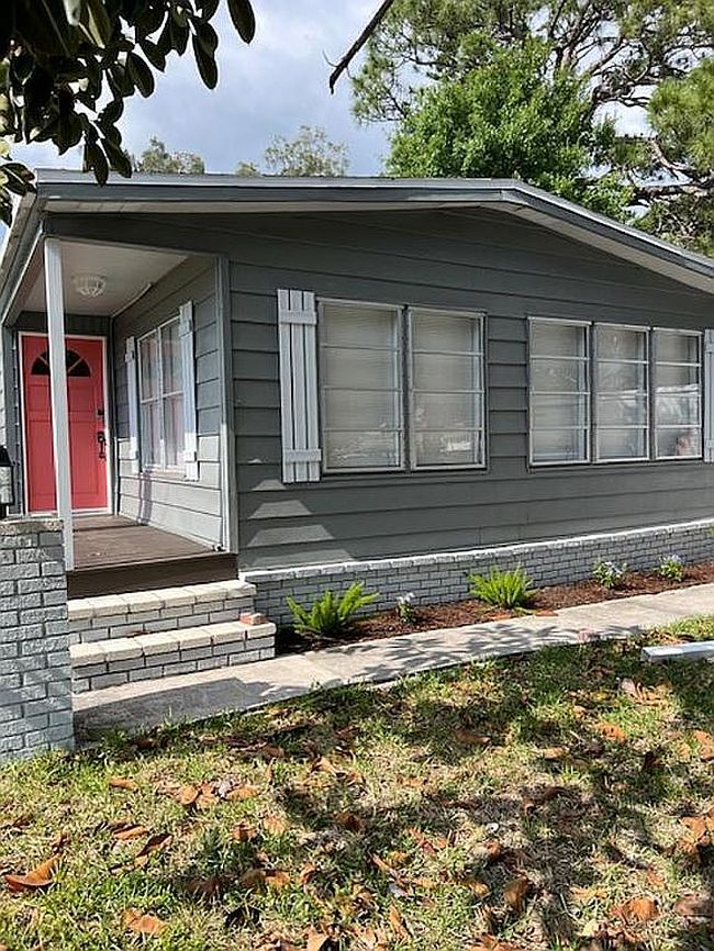 Image of 1421 Colonia Ln