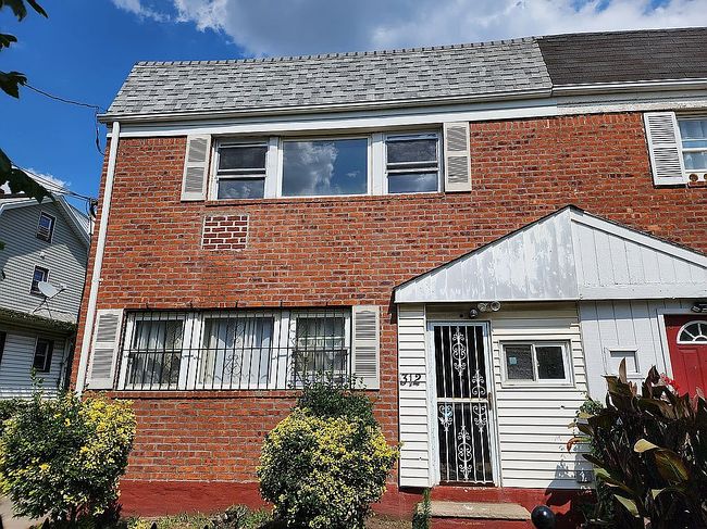 Photo of 312 Beach 68th St, Far Rockaway, NY