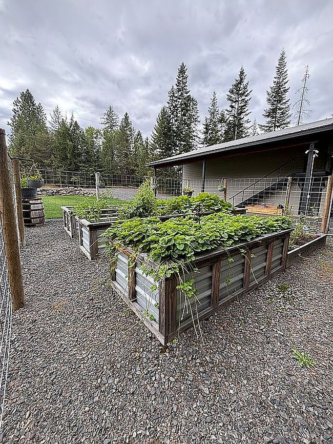 Photo of 201 Dilling Dr, Cusick, WA