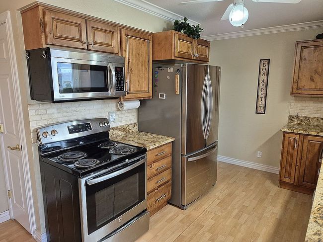 Photo of 825 N Star Crest Dr, Salt Lake City, UT