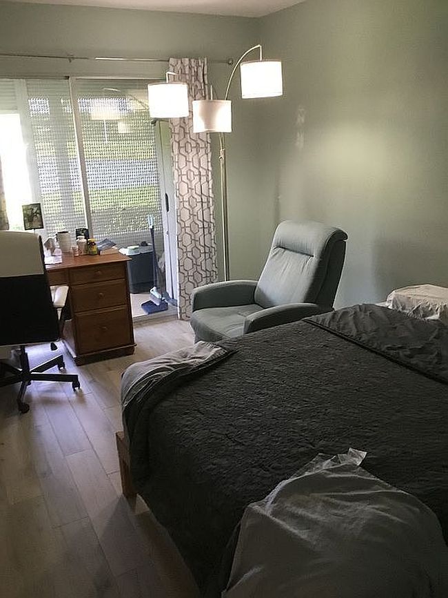 Additional photo 1 of property located at 1010 Hythe A #A