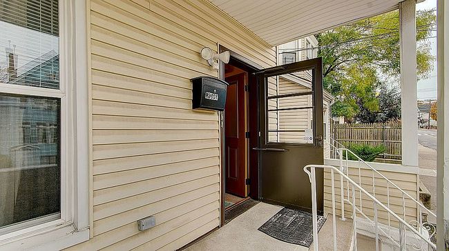 Image of 481 Broadway