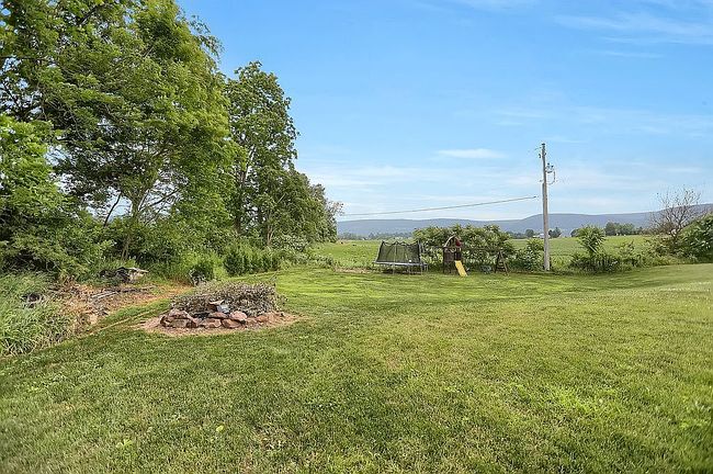 Photo of 114 Bush Ln, Jersey Shore, PA