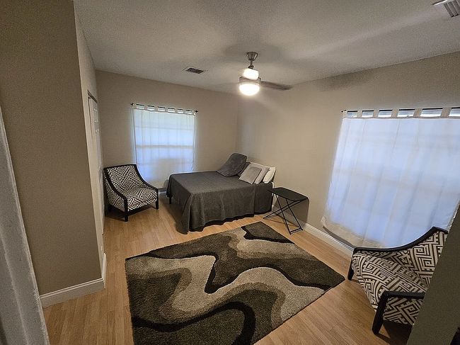 Image of 2351 Nw 29th St