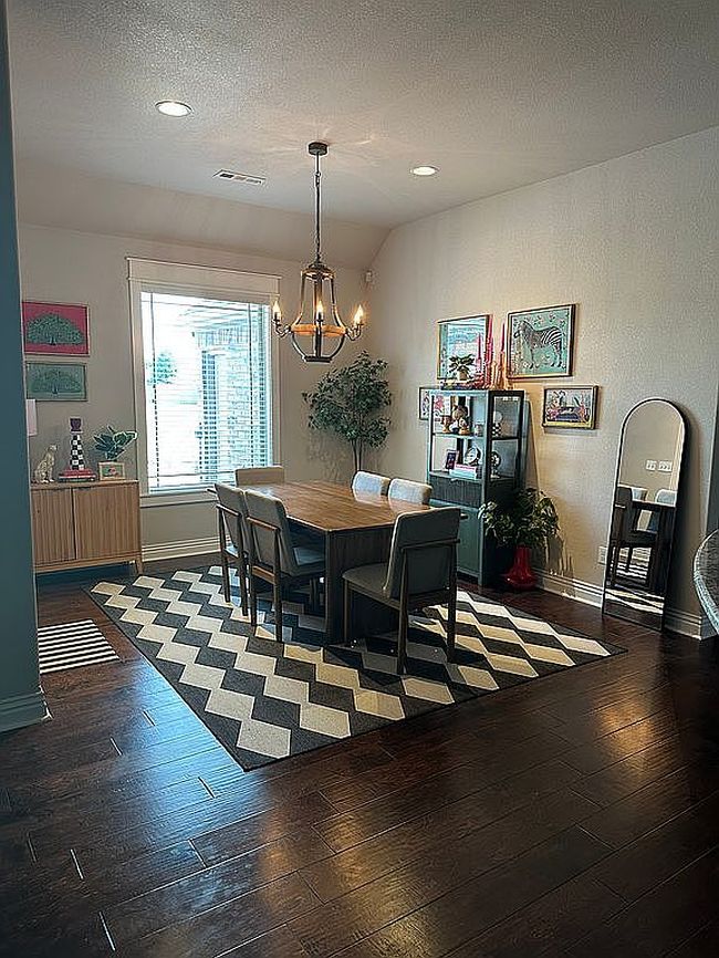 Additional photo 2 of property located at 401 Eagle Ridge Dr