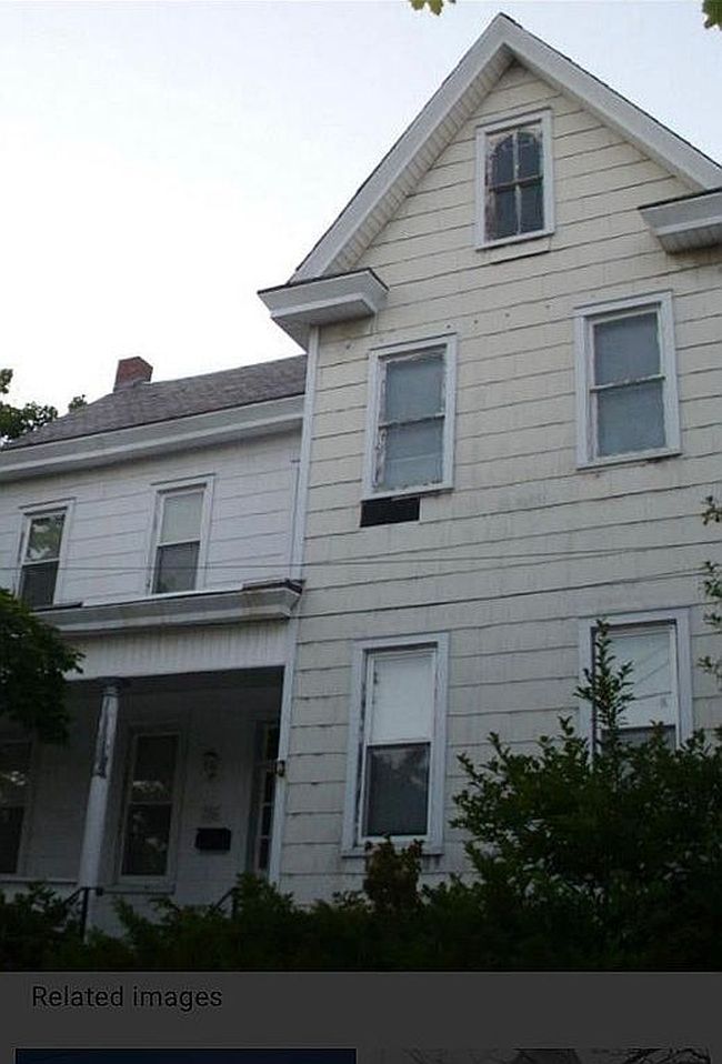 Photo of 305 E Cameron St