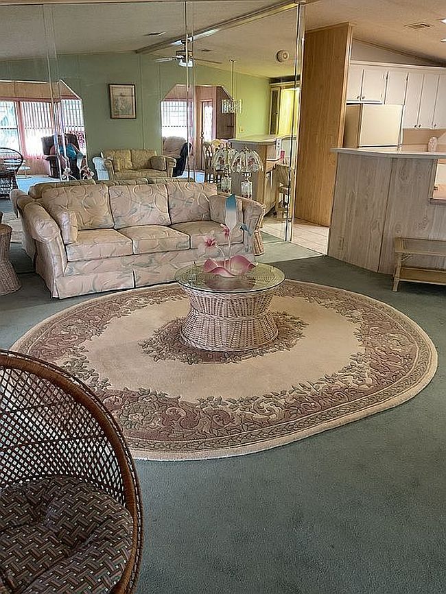 Preview of property located at 638 Sun Ray Ct