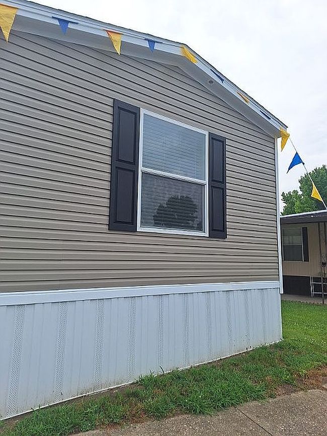 Additional photo 2 of property located at 3543 Needmore Rd